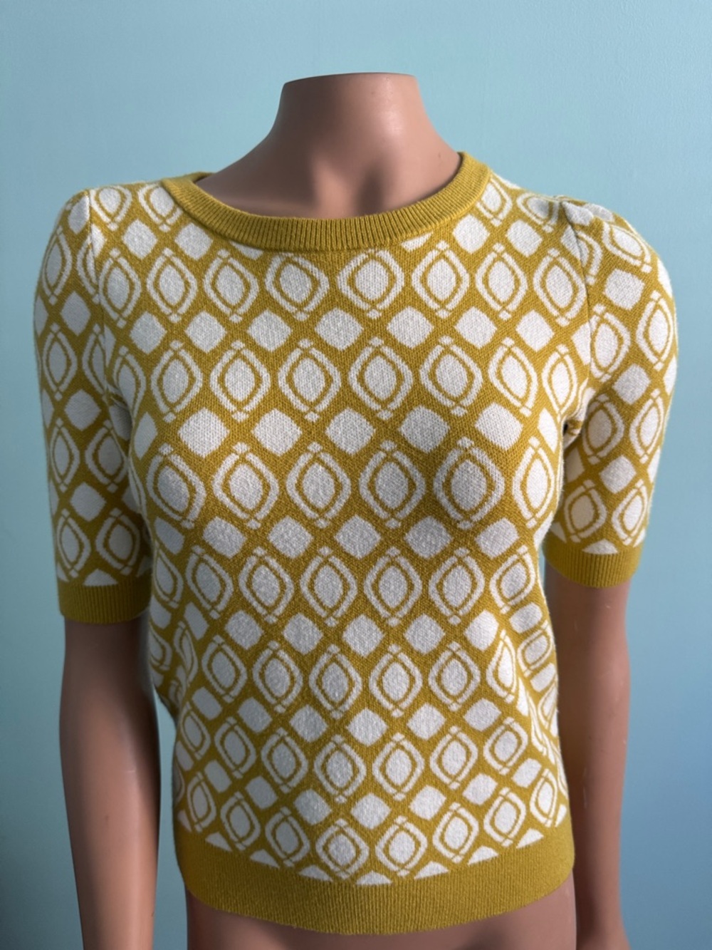 Maeve by Anthropologie Knit Top size XX- Small